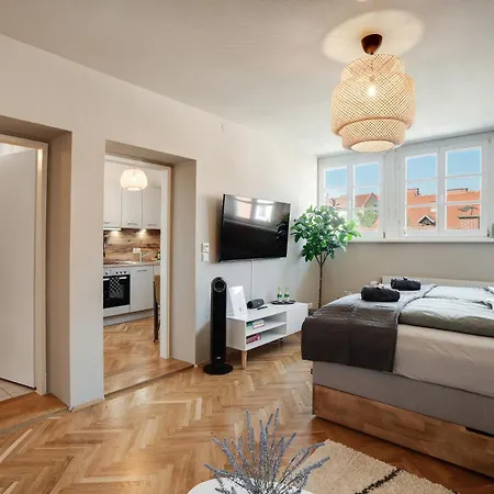 Boho Design - Historic Center With Free Parking & Aircon By Hero Homes Apartmán *