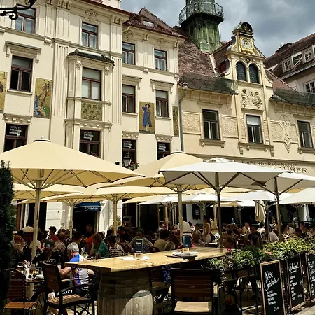 Boho Design By Hero Homes - Lage Im Historischen Zentrum - Self-check-in & Aircon * Graz