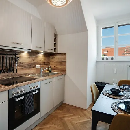 Boho Design By Hero Homes - Lage Im Historischen Zentrum - Self-check-in & Aircon Apartment Graz