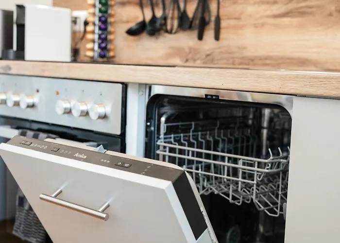 Boho Design - Historic Center With Free Parking & Aircon By Hero Homes *